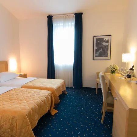 Hotel Blue Star Budva Exterior photo