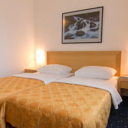 Hotel Blue Star Budva Exterior photo