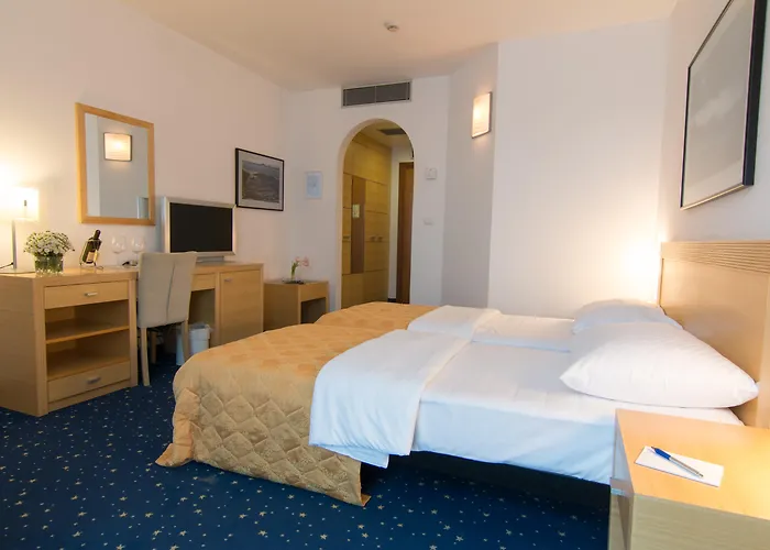 Hotel Blue Star